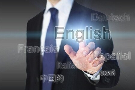 Conversazioni online in lingua inglese per i dipendenti cover