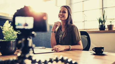 VENDI IN 40": strumenti automatici e strategie di video marketing cover