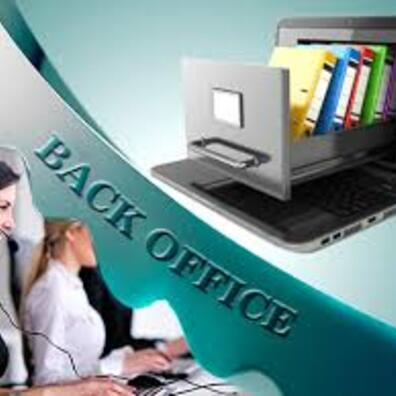 Operatore back Office Specializzato in Competenze Linguistiche e Informatiche cover